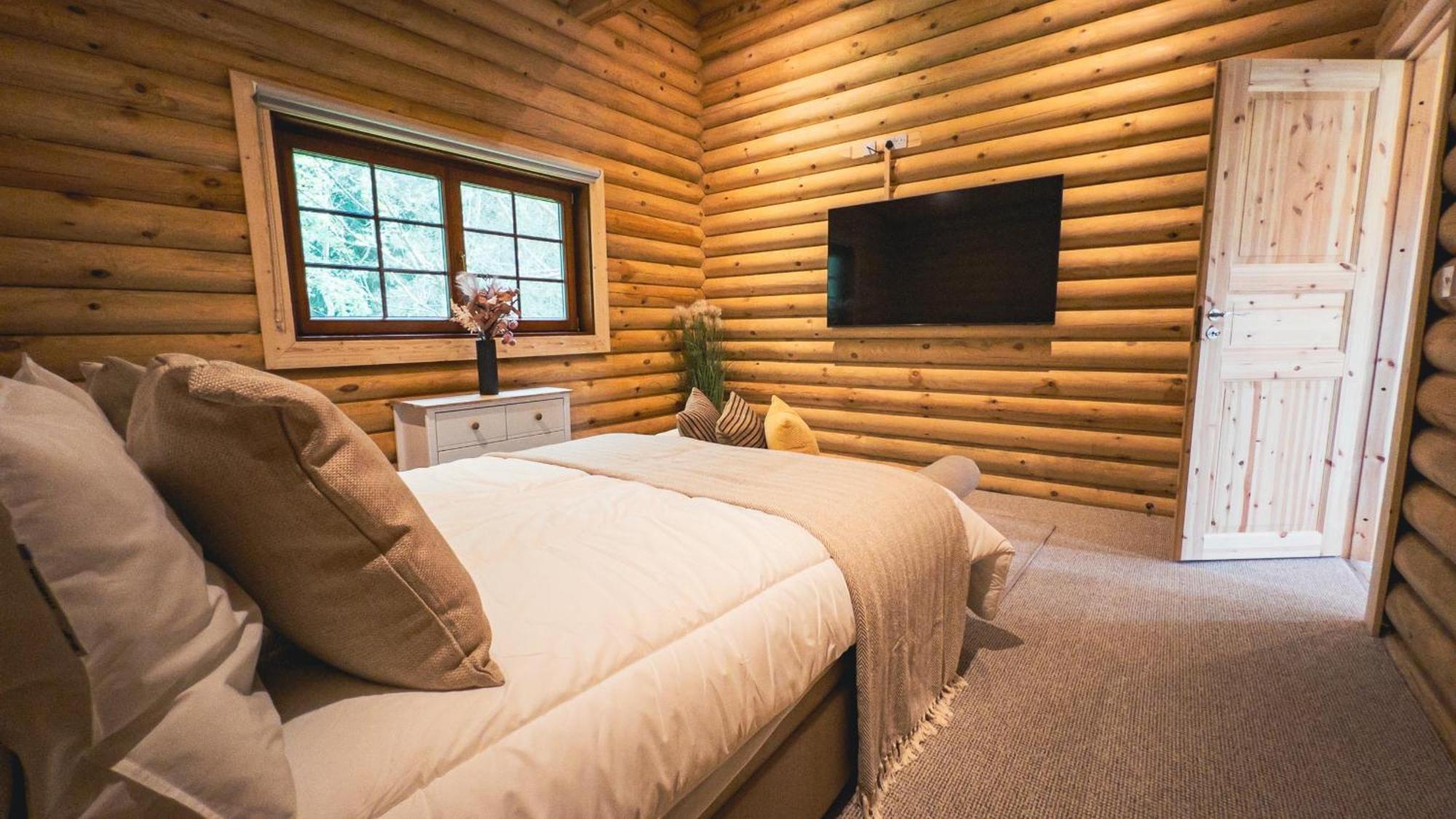 Aspen Lodge, Amazing New Log Cabin With Hot Tub - Sleeps 6 - Felmoor Park Morpeth Δωμάτιο φωτογραφία